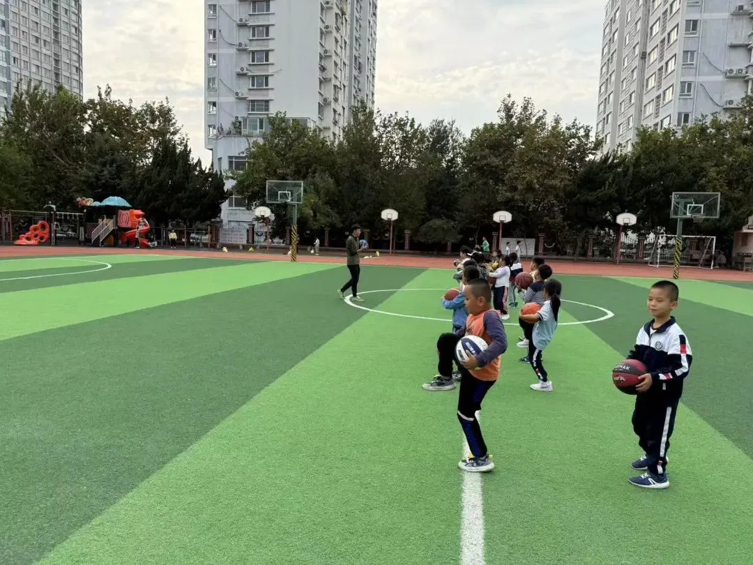 大学生球员如何应对季后赛压力_1